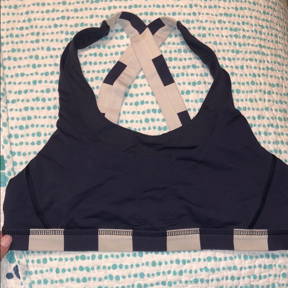 Lululemon bra
